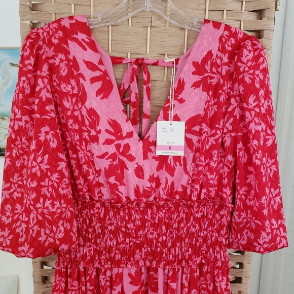 🌺 Gorgeous Taylor Dress 6 / Small Pink Red Floral Fully Lined Ruched Details🌺 - Picture 5 of 9